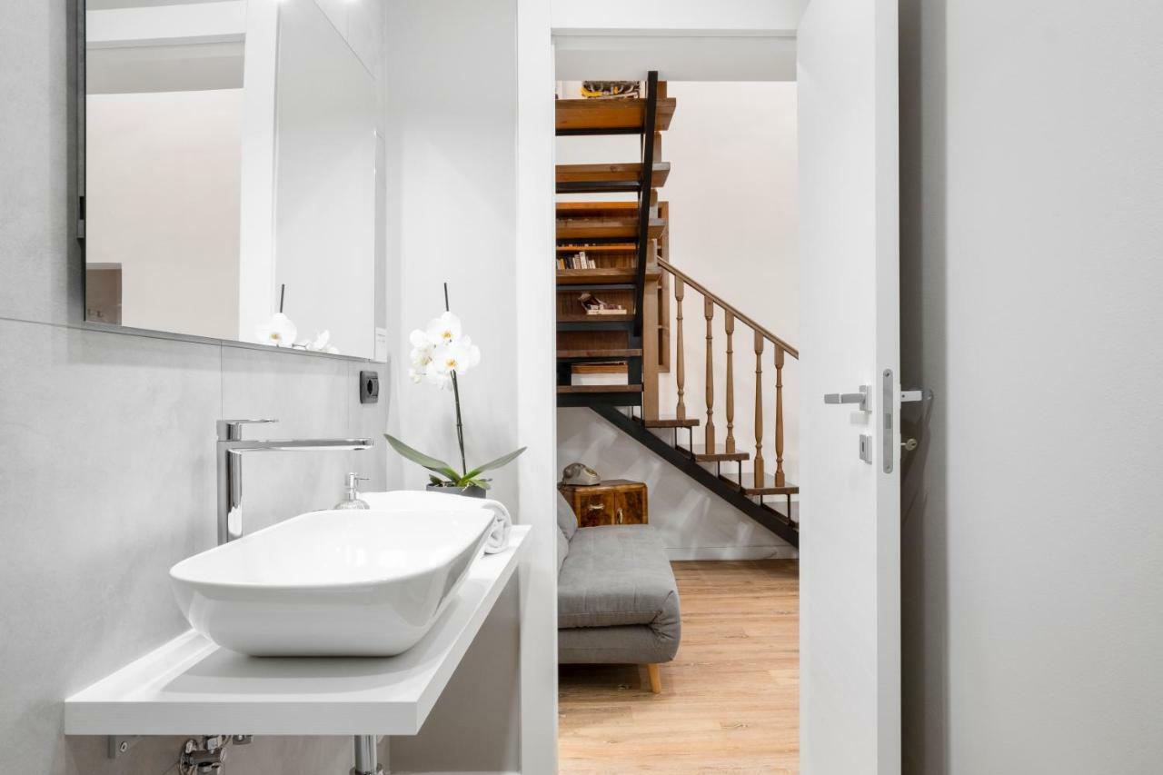 Duplex Luxurious Apt In The Heart Of Bologna Eksteriør billede