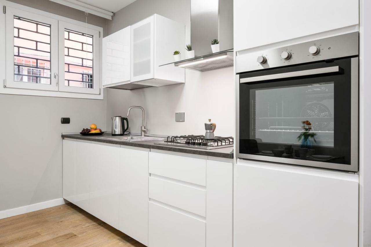 Duplex Luxurious Apt In The Heart Of Bologna Eksteriør billede
