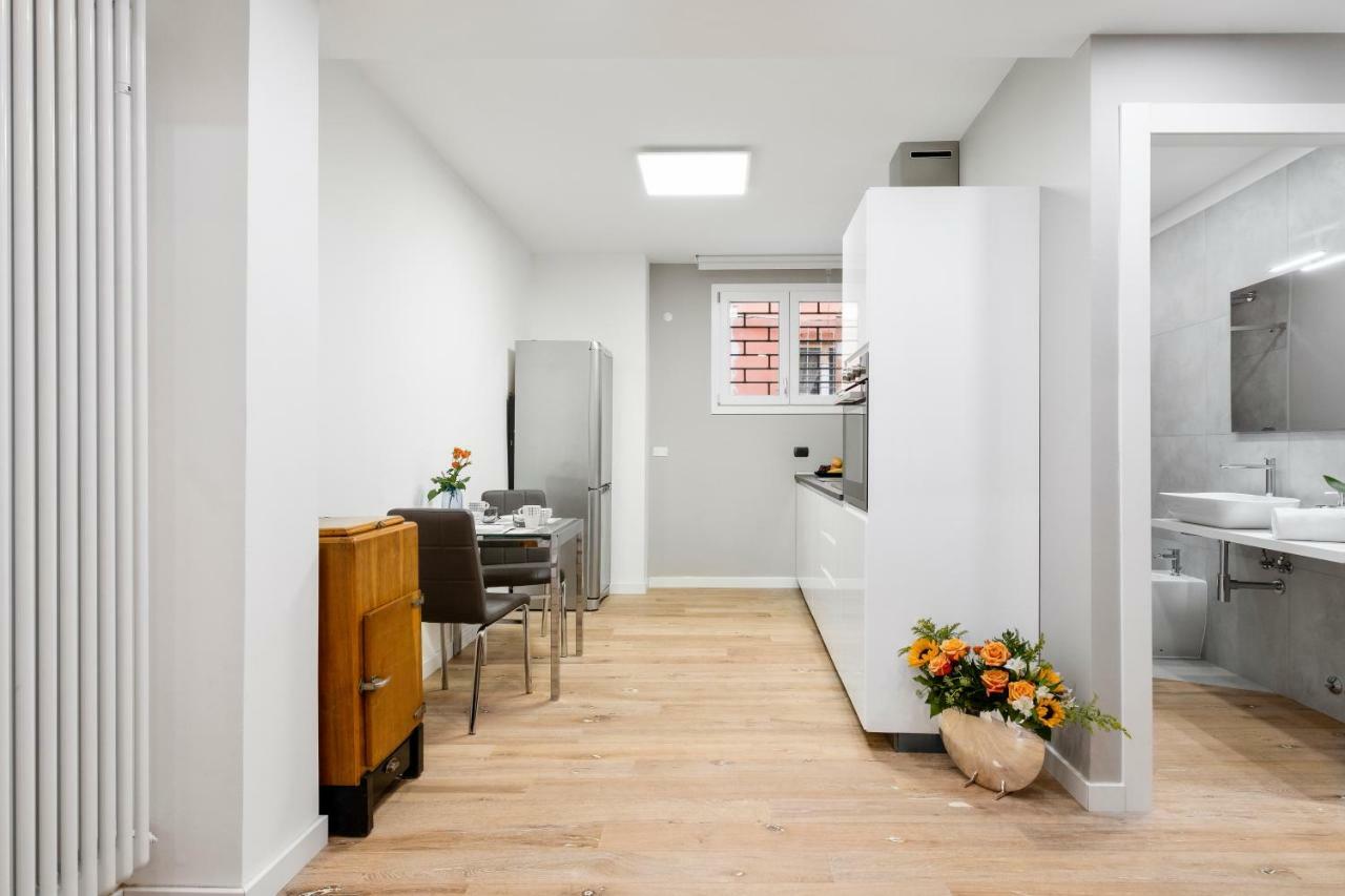 Duplex Luxurious Apt In The Heart Of Bologna Eksteriør billede