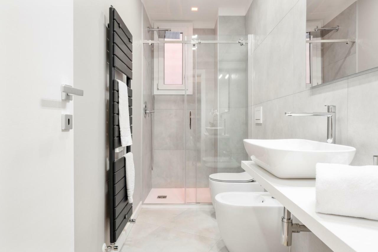 Duplex Luxurious Apt In The Heart Of Bologna Eksteriør billede
